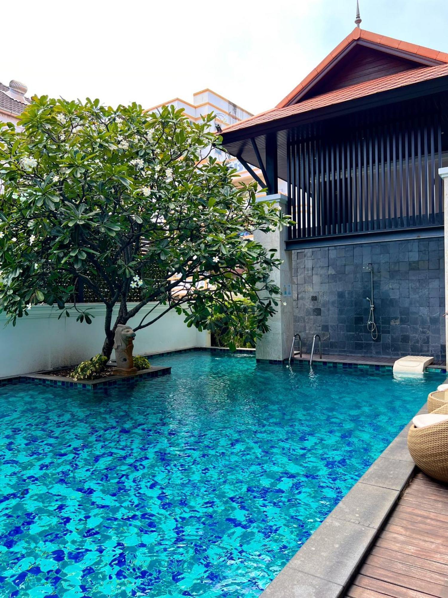 Yotaka Bangkok Hotel Exterior foto